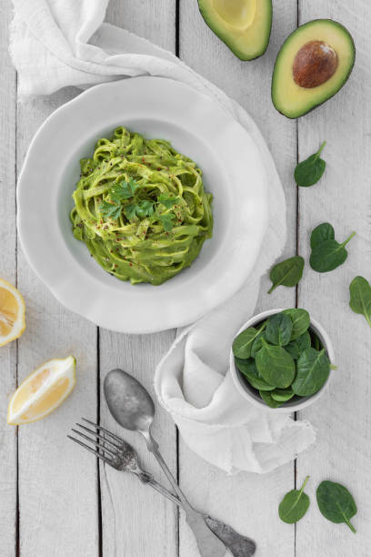 Pasta de Abacate Cremosa: 4 Ingredientes e Saudável - receita deliciosa profissional - passo 3