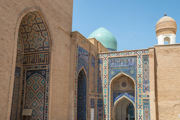 istock Shahi Zinda complex, Samarkand, Uzbekistan 1994843429