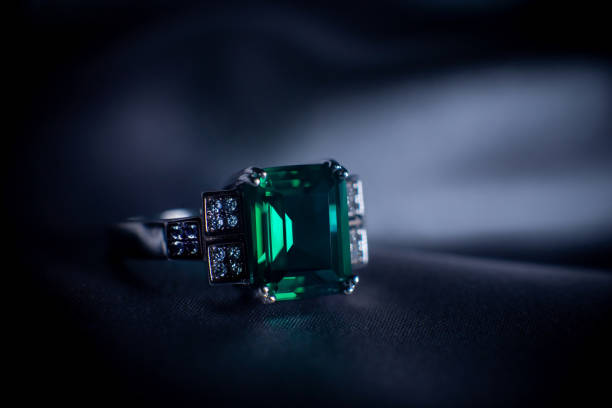 gemstone jewelry ring