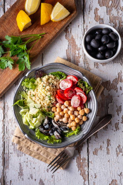 Salada de Bacalhau e Grão de Bico: Leve e Saborosa - receita deliciosa profissional - passo 2