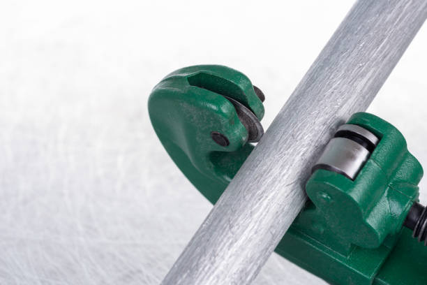 Cutter tool used to cut aluminum pipe