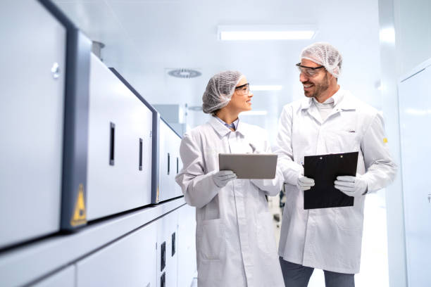 istock Working in pharmaceutical factory controlling medicine production. 1997165486
