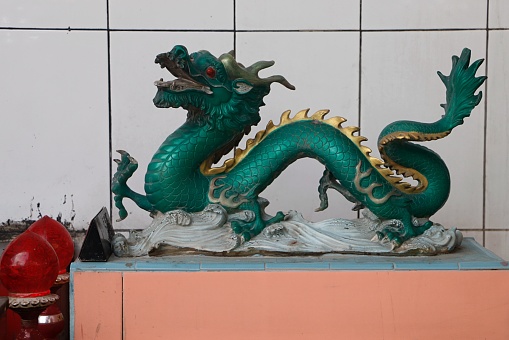 green dragon statue.