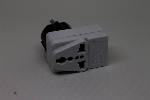 Power plug converter