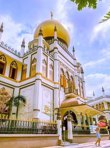 Rochor, Singapore - July 17, 2019 : Sultan Mosque (or Masjid Sultan) In Kampong Glam Area. Sultan Mosque Is One Of The Most Significant Mosques In Singapore.