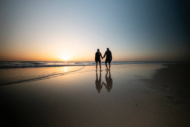 istock Silhouette of a Couple at Sunrise 2000408759