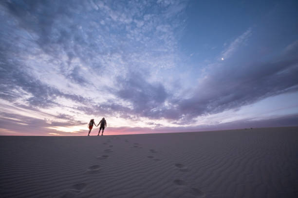 istock Silhouette of a Couple at Sunrise 2000448687