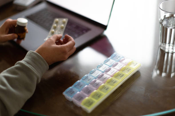 istock Living with cancer. Telemedicine 2000463016