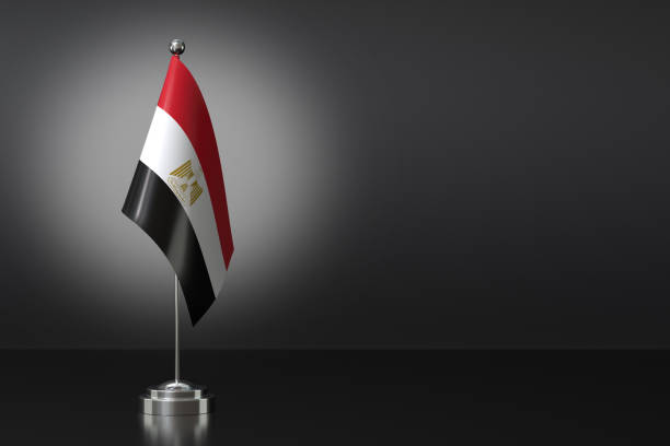 pequena bandeira nacional da república árabe do egito em um fundo preto. renderização 3d - egyptian flag flag africa middle east - fotografias e filmes do acervo