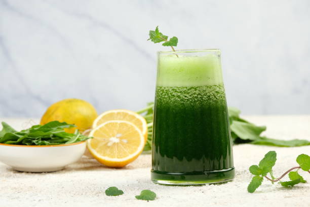 istock Healthy green smoothie 2001188448