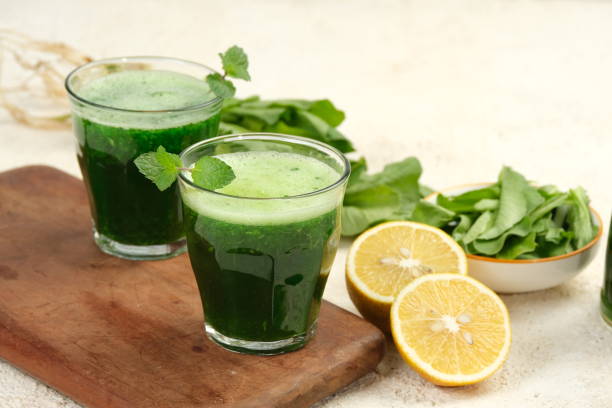 istock Healthy green smoothie 2001189365