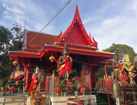 Wat Chulamanee is located in Amphawa,