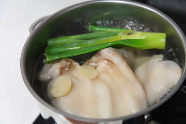 How to boil pig ears
