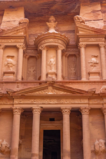 istock Vertical front view of the  Treasury, Petra. Jordan Kingdom. 2002752223