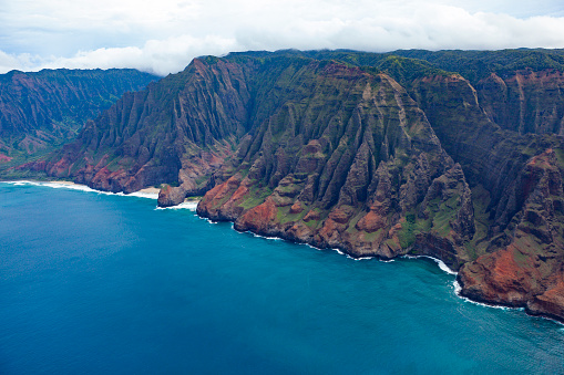 awesome view from the helicopter on kauai´s famous nā pali coastline, hawaii islands, usa.
