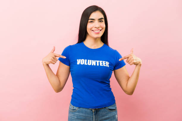 istock Latin young woman doing volunteer social work 2002998971