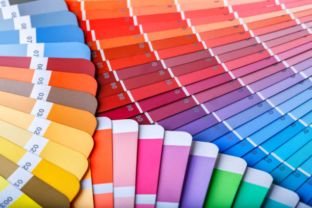 istock Color wheel for choosing paint tone 2003234429
