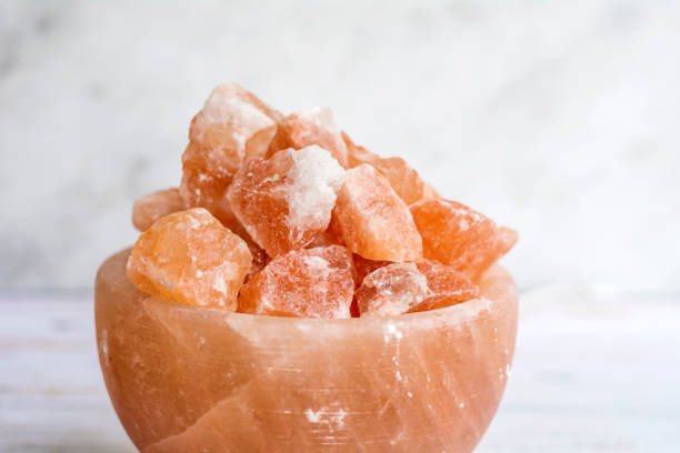 istock Himalayan pink salt crystals lamp 2003573905