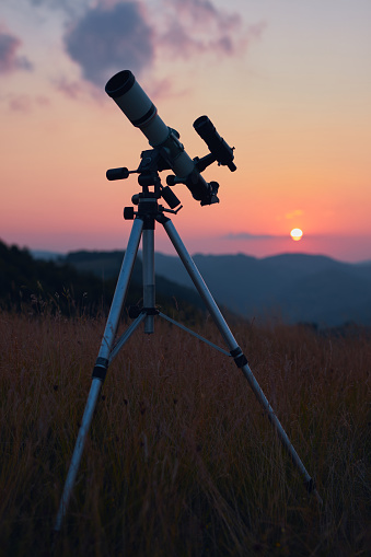 Astronomical telescope for observing planets, Moon, Sun, stars, comets and other celestial objects.