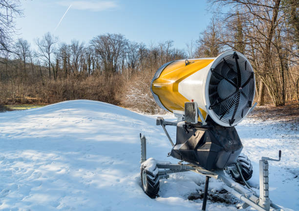 Snow cannon for producing artificial snow for ski slopes. Artificial snow system.