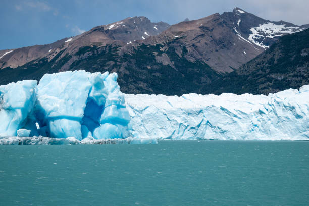 istock Imposing ice wall of the Perito Moreno glacier 2005136207