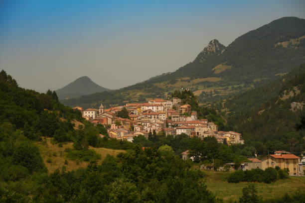 istock Carovilli, old town in Molise, Italy 2005258347