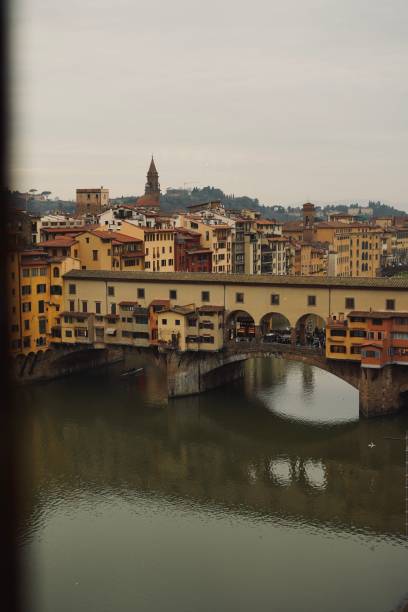 istock Florence, ponte vecchio, culture 2005347025