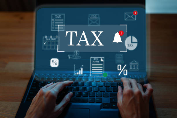 istock Tax payment with metaverse icon 2005534124