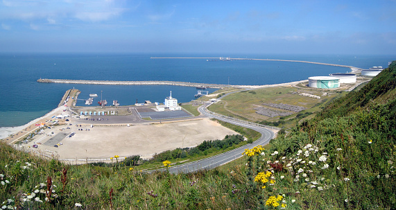 The port of Le Havre-Antifer is the oil terminal of the Grand maritime port of Le Havre located between Le Havre and Etretat. This is a port intended to accommodate supertankers with large capacity