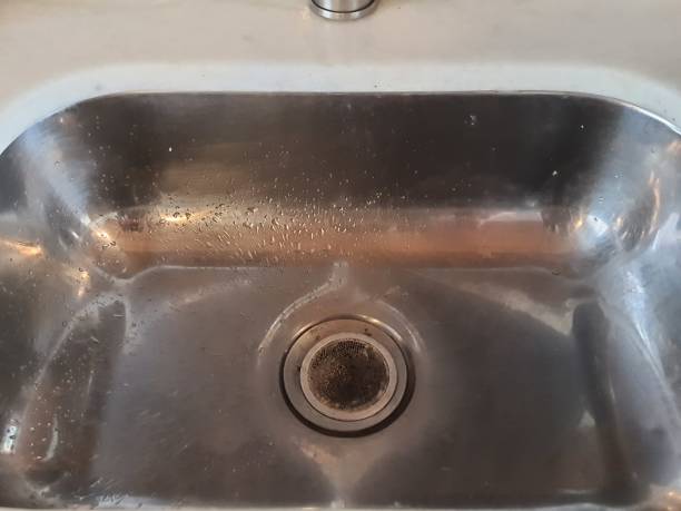 istock Close-up of the sink that has just been washed. 2008054106