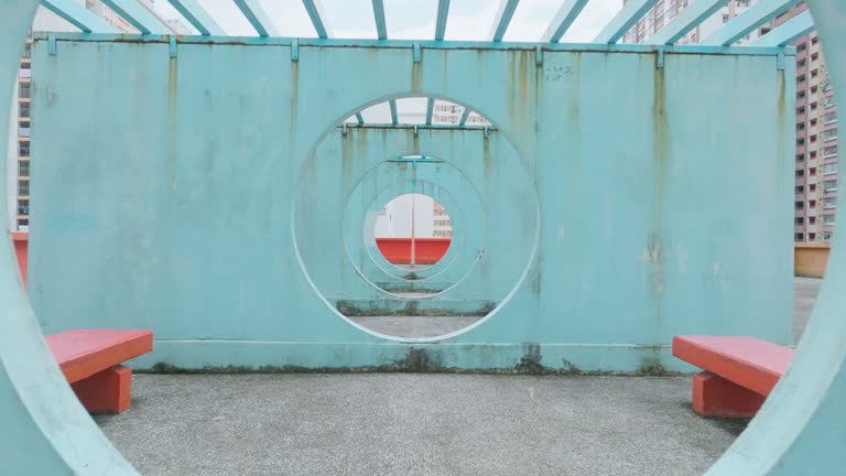 Lok Wah Estate blue circle round spot for photography and tourist in Hong kong.