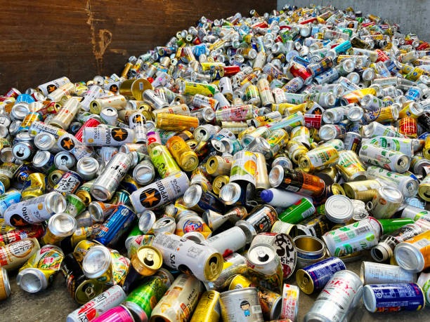 istock Pile of empty cans to be recycled 2009438465