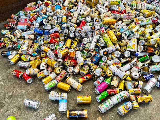 istock Pile of empty cans to be recycled 2009438476