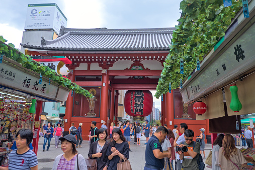 The Kaminarimon is the main entrance to Sensoji Temple, and its more formal name is Furaijinmon which literally means - the gate of the wind god and thunder god. Asakusa Tokyo. Photographed in summer