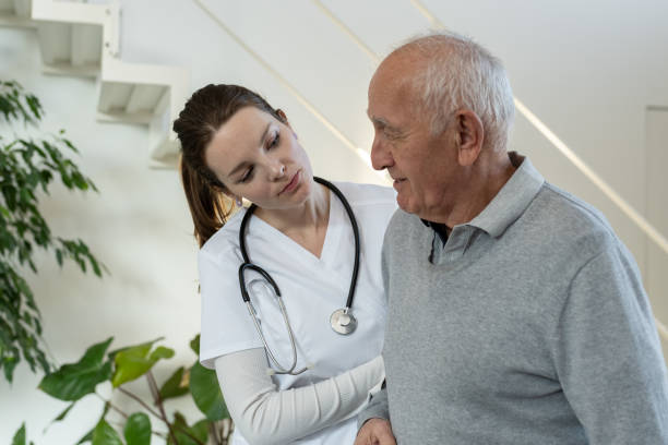istock A young female doctor visiting a patient at home 2010319424