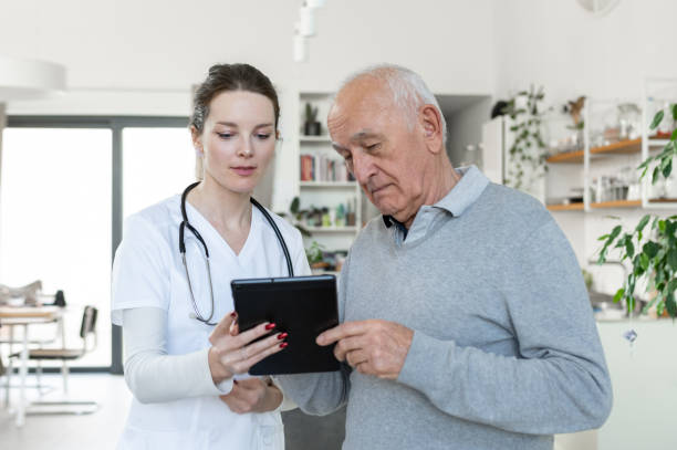 istock A young female doctor visiting a patient at home 2010319965