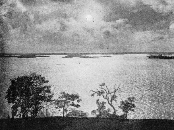istock Sport and pastimes in 1889: Canoe meet at The Thousand Islands, From Grindstone 2010831733