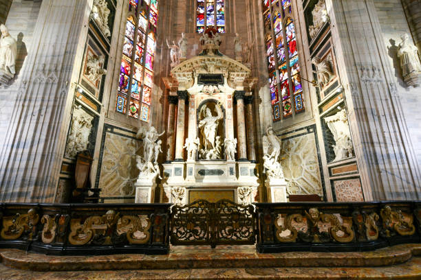 istock Duomo Milan - Italy 2011589465