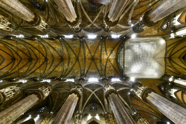 istock Duomo Milan - Italy 2011597996