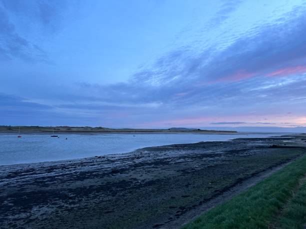 istock Early morning sunrise towards Malahide 2012407300