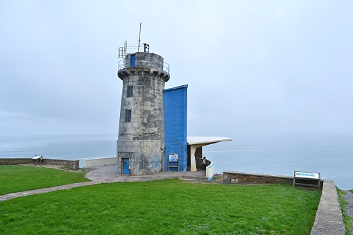 Bermeo,Biscay,Spain（Barrio Arane Gibelortzaga）,near the Atlantic Ocean, is home to an ancient lighthouse.