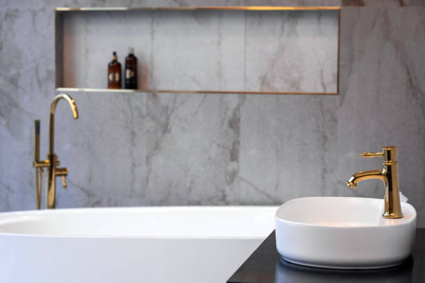 istock Elegance Bathroom Design And Bathtub 2012593023