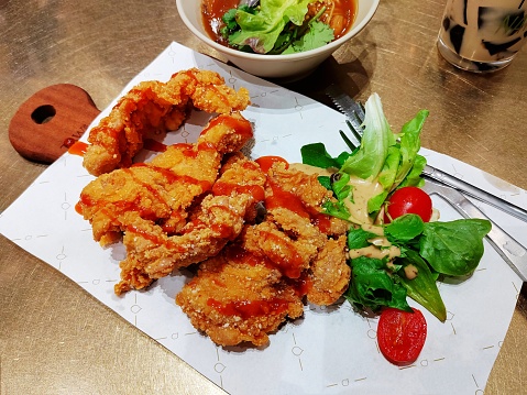Sweet and Spicy Chicken Fillets in Taiwanese Style