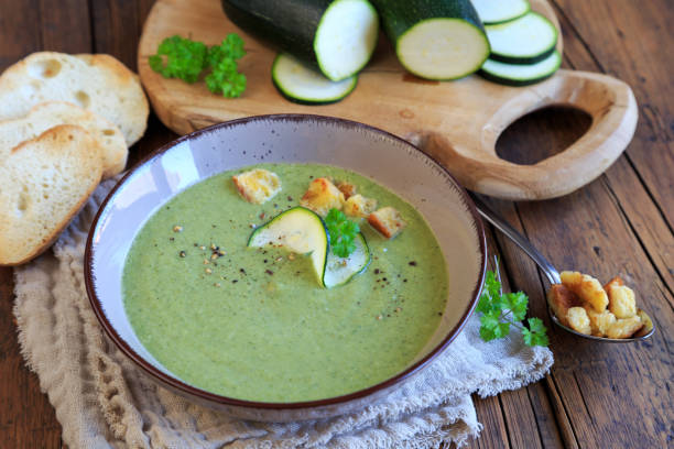 istock Cream of courgette soup 2013090563