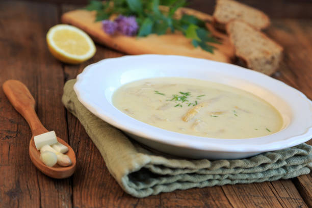 istock Asparagus cream soup on a white plate 2013090837