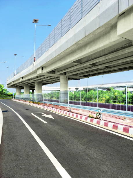 istock local road U-tern under reinforced concrete elevated U-turn 2014380088