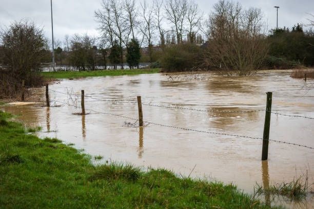 istock Nene river flooding during heavy rains in Northampton England UK 2015035574