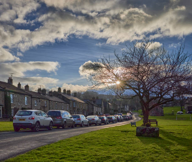 west burton - wensleydale blue photos et images de collection