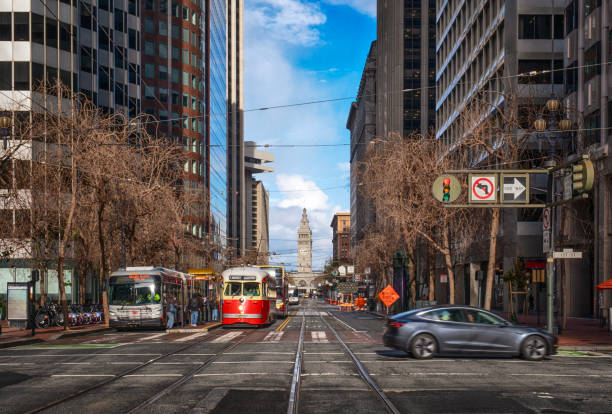 istock Market Street, San Francisco 2015124068