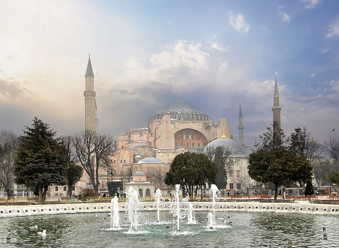 Hagia Sophia, Istanbul landmark mosque and fontain